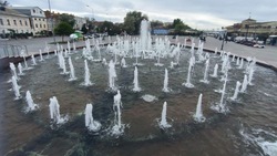В Астрахани заработали городские фонтаны