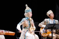 В Астрахани прошёл концерт знаменитых артистов из Казахстана