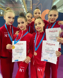 Астраханские гимнастки стали победительницами всероссийских соревнований