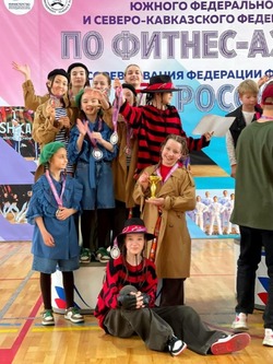 Астраханская команда завоевала серебро на чемпионате по фитнес-аэробике