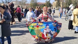 Астраханка приняла участие во Всероссийском форуме мастеров-ремесленников